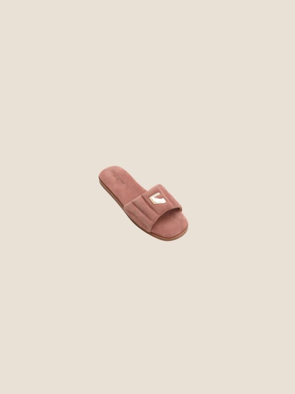 Slip-On Blush - Image 4